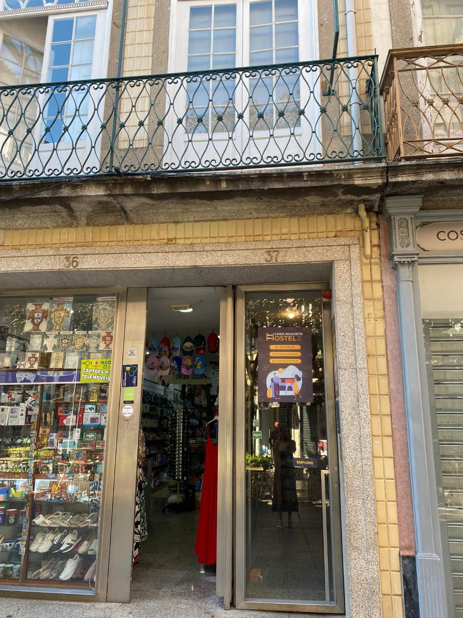 Casa Augusta 3 Hostel Braga Bagian luar foto